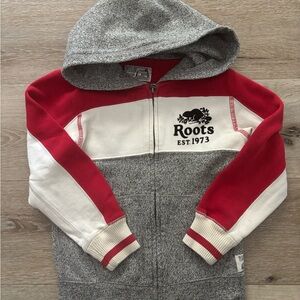 Roots zip up sweater